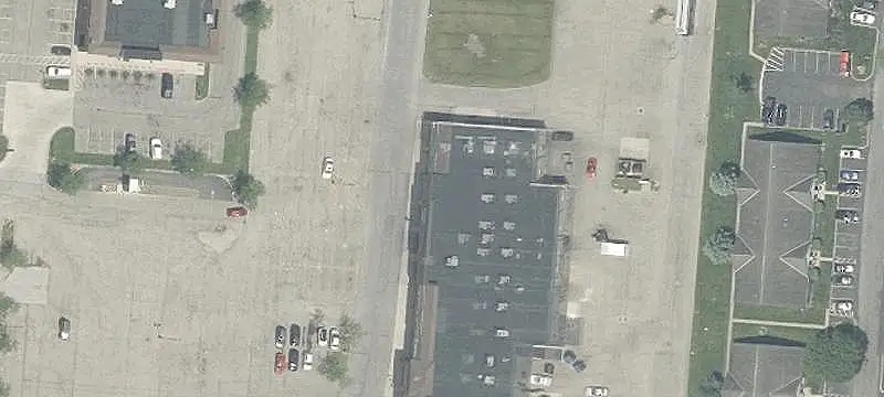 Kroger-Anchored Shopping Center