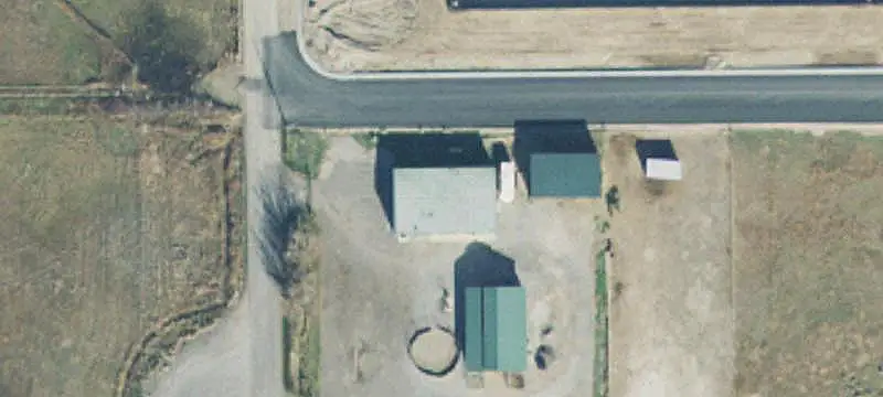 Flex Space with Enclosed Yard