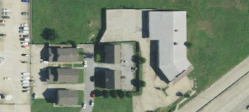 8-Unit Apartment Building