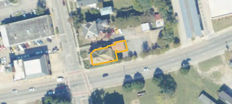 Mixed-Use Property with Offices