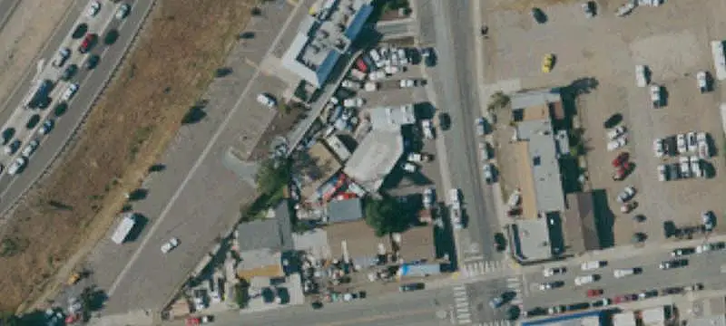 Mixed-Use Automotive Building
