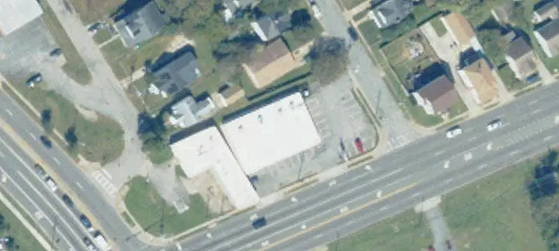 Four-Unit Retail Building