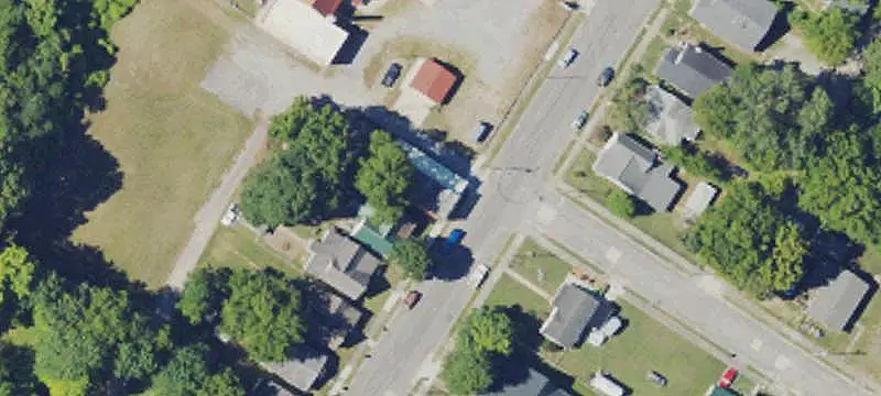 Two-Space Mixed-Use Property