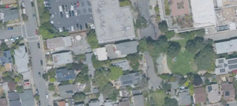 5-Unit Apartment Building