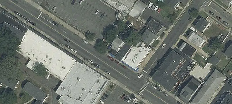 Mixed-Use Property with Apartment