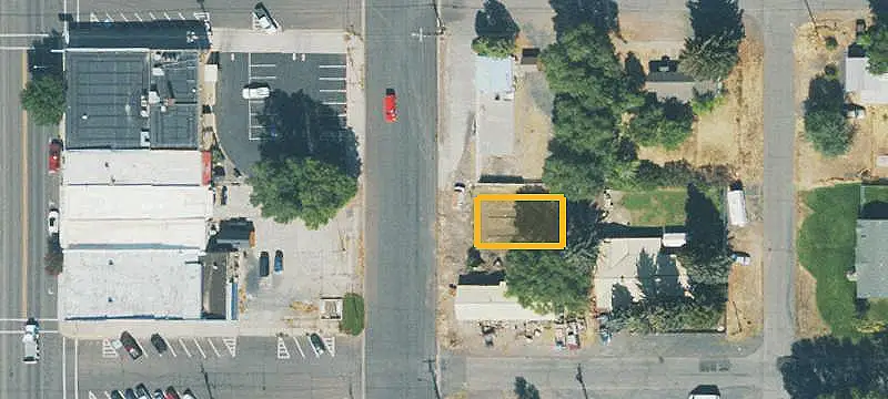 Commercial Land with Utilities