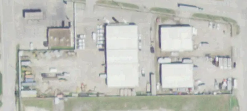 Flex Space with Drive-Through Access