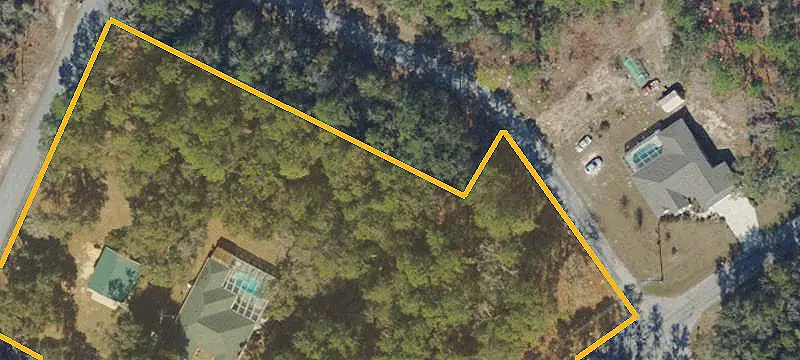 10484 North Holcomb Drive, Citrus Springs, FL 34434