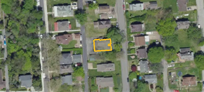 Three-Unit Building with Off-Street Parking