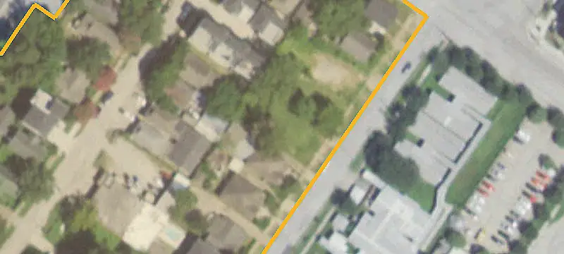 Corner-Lot Multifamily Property
