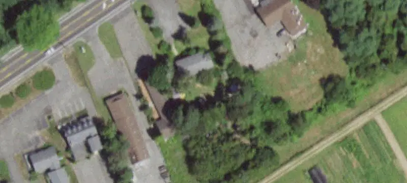 Split-Level Live-Work Property