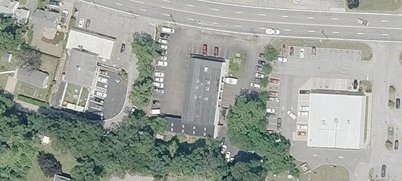 Single-Tenant Auto Shop