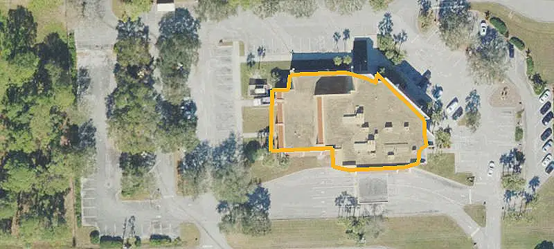 Retail Suite with Flexible Layout
