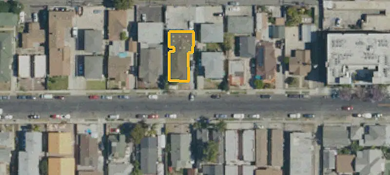 Four-Unit Building with Secured Parking