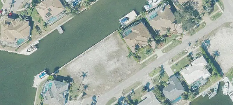 Lots/Land