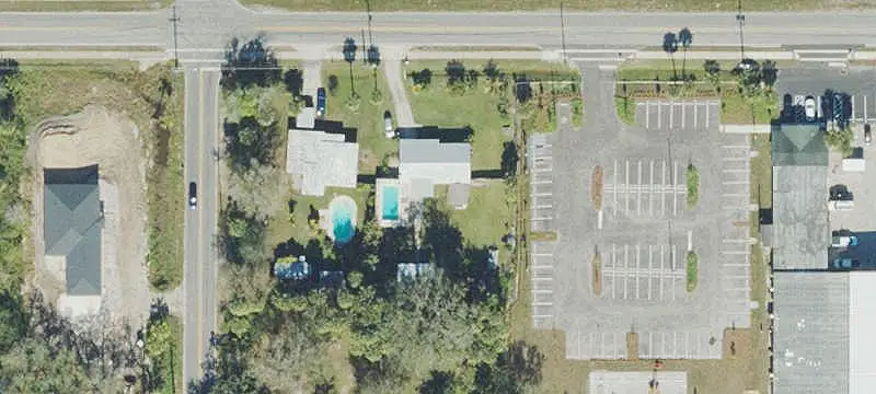 3525 Lake Dr, Cocoa, FL 32926