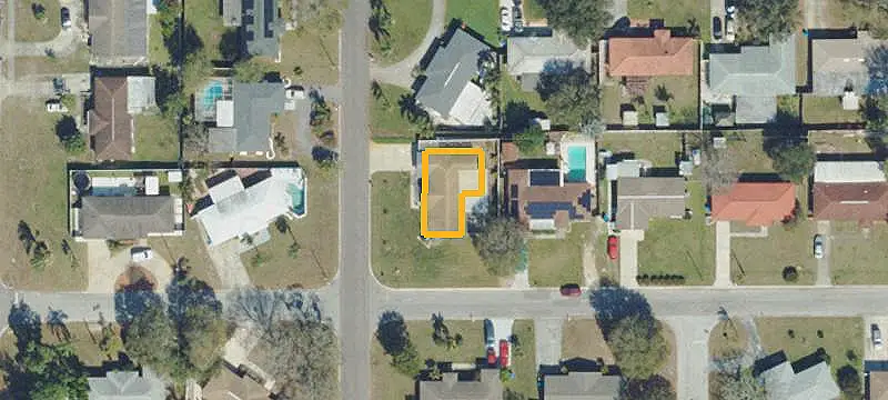 61 St Ln, Pinellas Park, FL 33781