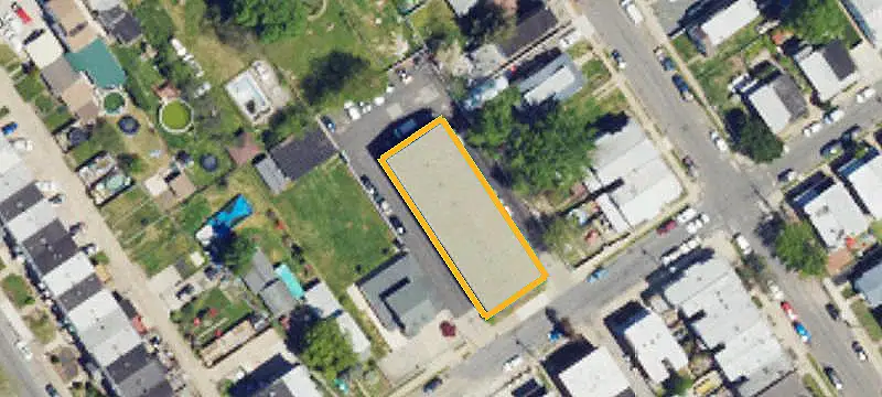 26-Unit Apartment Building