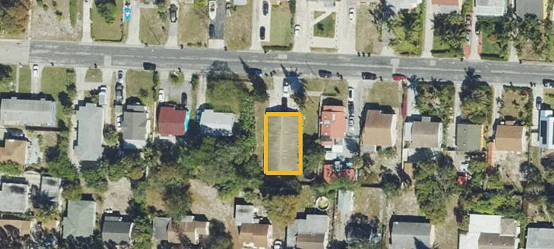 Three-Unit Triplex Building
