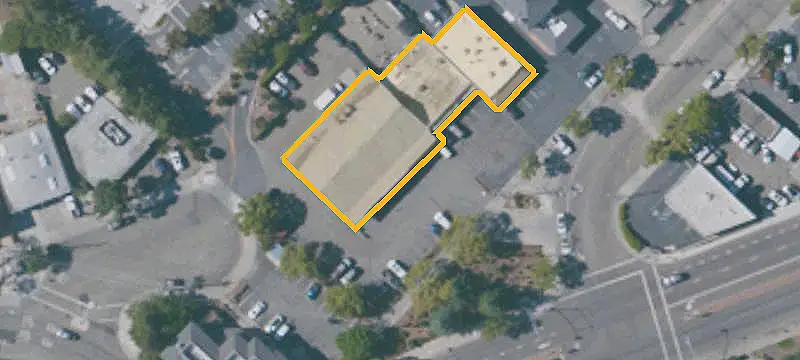 Freestanding Retail Building