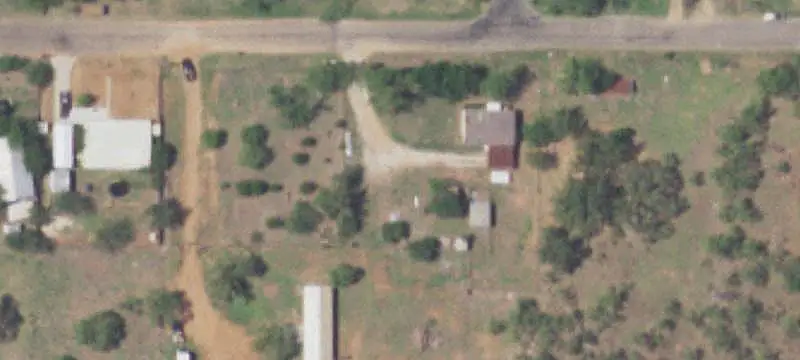 800 East Tarrant Street, Llano, TX 78643