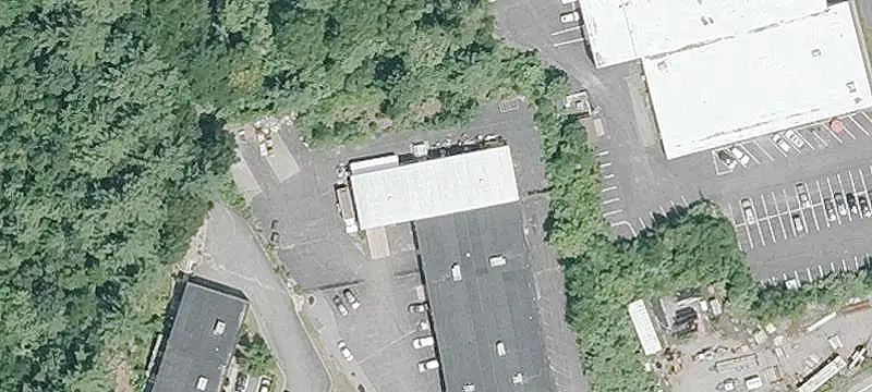 Office-Flex Building with Loading Access