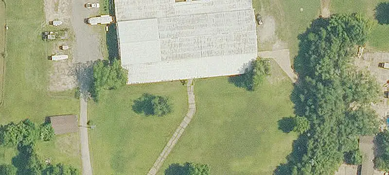 Equestrian Facility With Indoor Arena