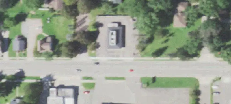 Freestanding Pizza Hut Restaurant
