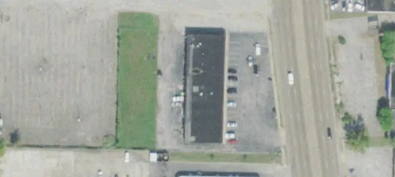 Multi-Tenant Strip Mall