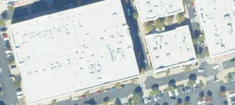 Shopping Center Buildings with Credit Tenancy