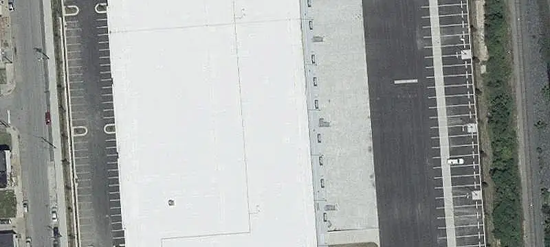 Distribution Center with Port Access
