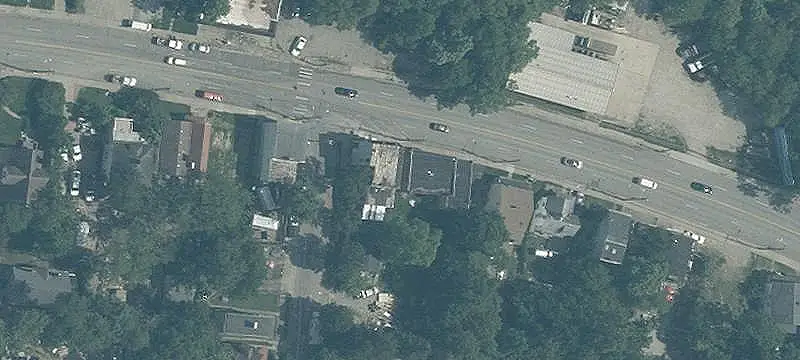 5-Unit Apartment Building