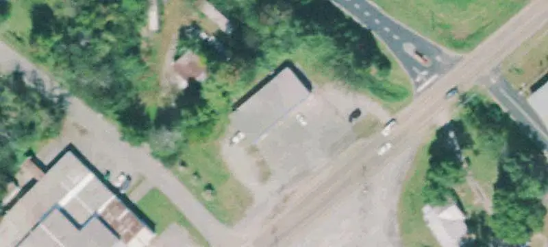 4-Unit Mixed-Use Property