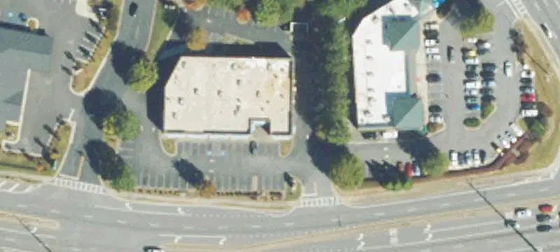 Fully Leased Shopping Center