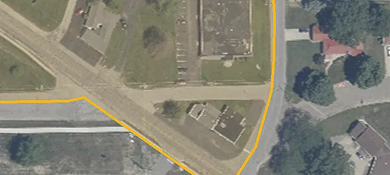 Multi-Use Commercial Building