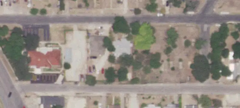 Two-Unit Duplex with Large Yard