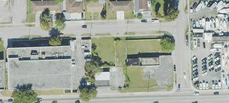 Vacant Commercial Land