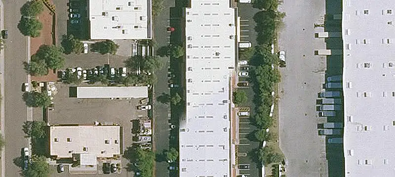 Flex Space with Grade-Level Loading