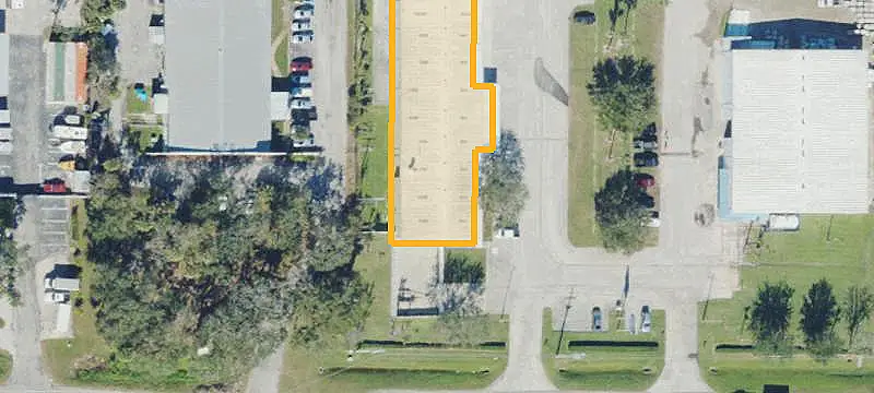 Multi-Unit Warehouse Space