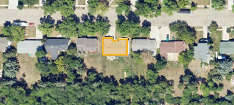 Fully Rented 5-Unit Apartment Building
