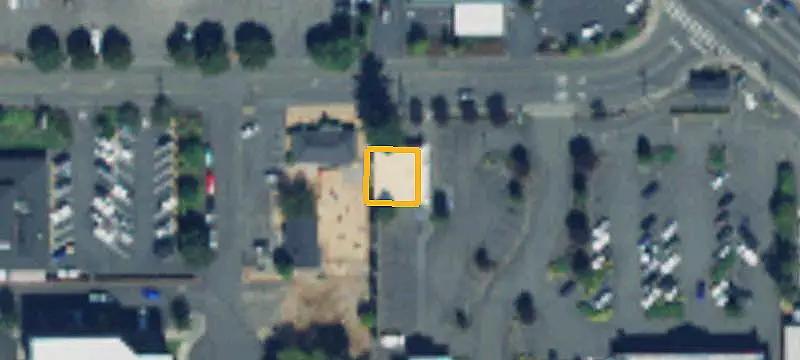 Shopping Center with Long-Term Tenancy