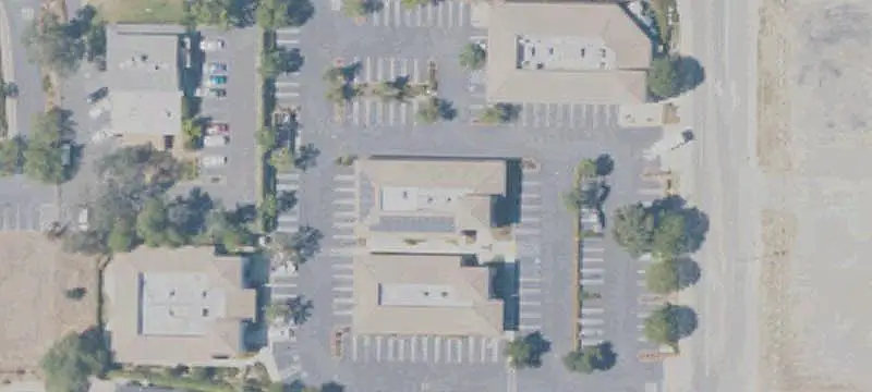 Mixed-Use Property with Veterinary Hospital