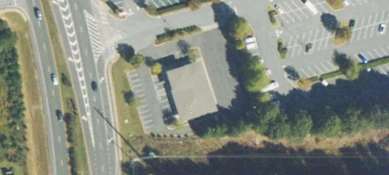 Single-Tenant Retail Space