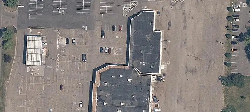 Retail-Warehouse Flex Space