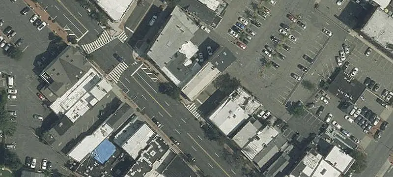 Mixed-Use Property with Restaurant