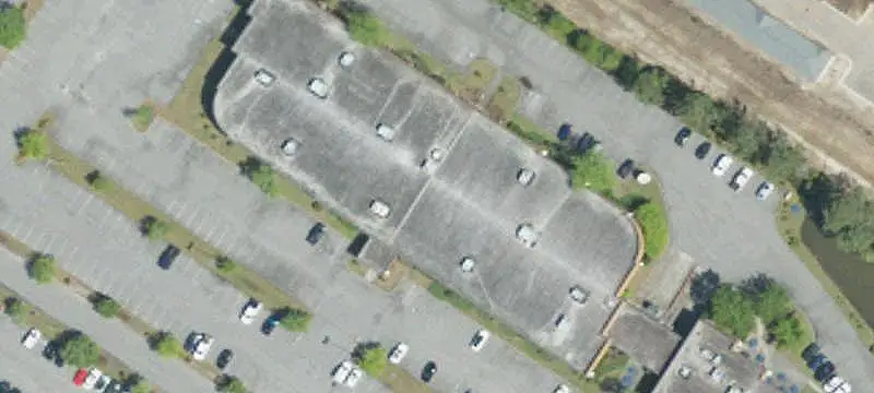 Renovated Flex Space with Dock