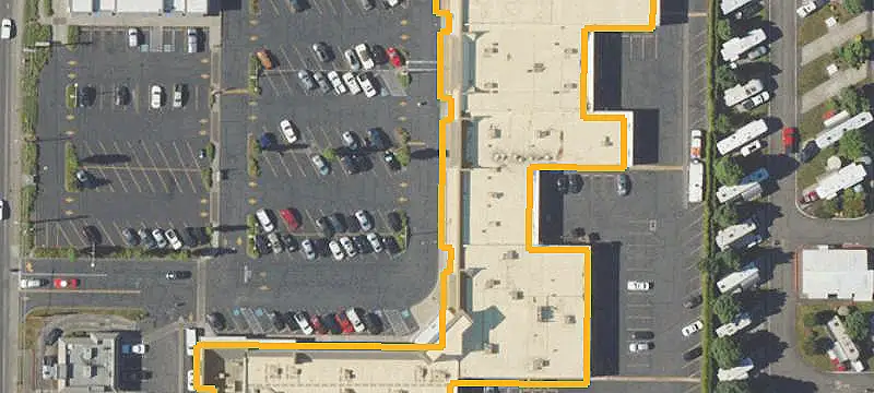 Multi-Tenant Shopping Center