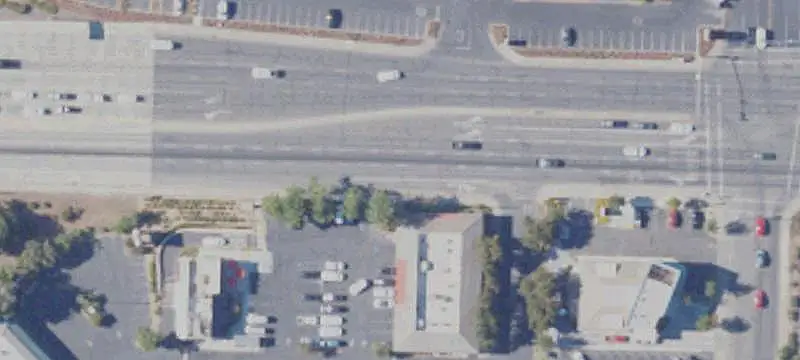 Multi-Tenant Shopping Center