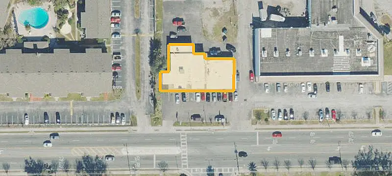 Mixed-Use Retail and Storage Property