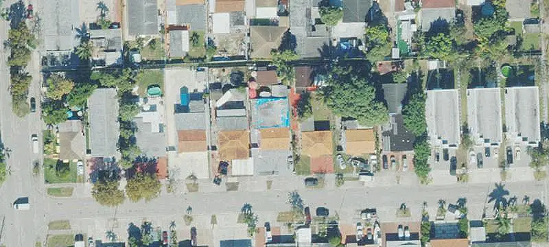 Duplex with Vehicle Parking